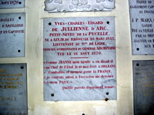 La plaque d'Edgard de Julienne d'Arc