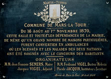 La plaque commémorative en mairie